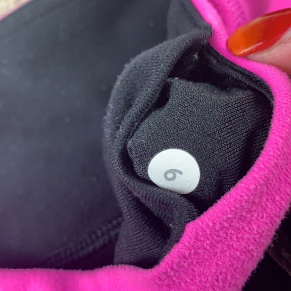 Lululemon Gather & Crow Crop Legging Pink & Black - Picture 5 of 12